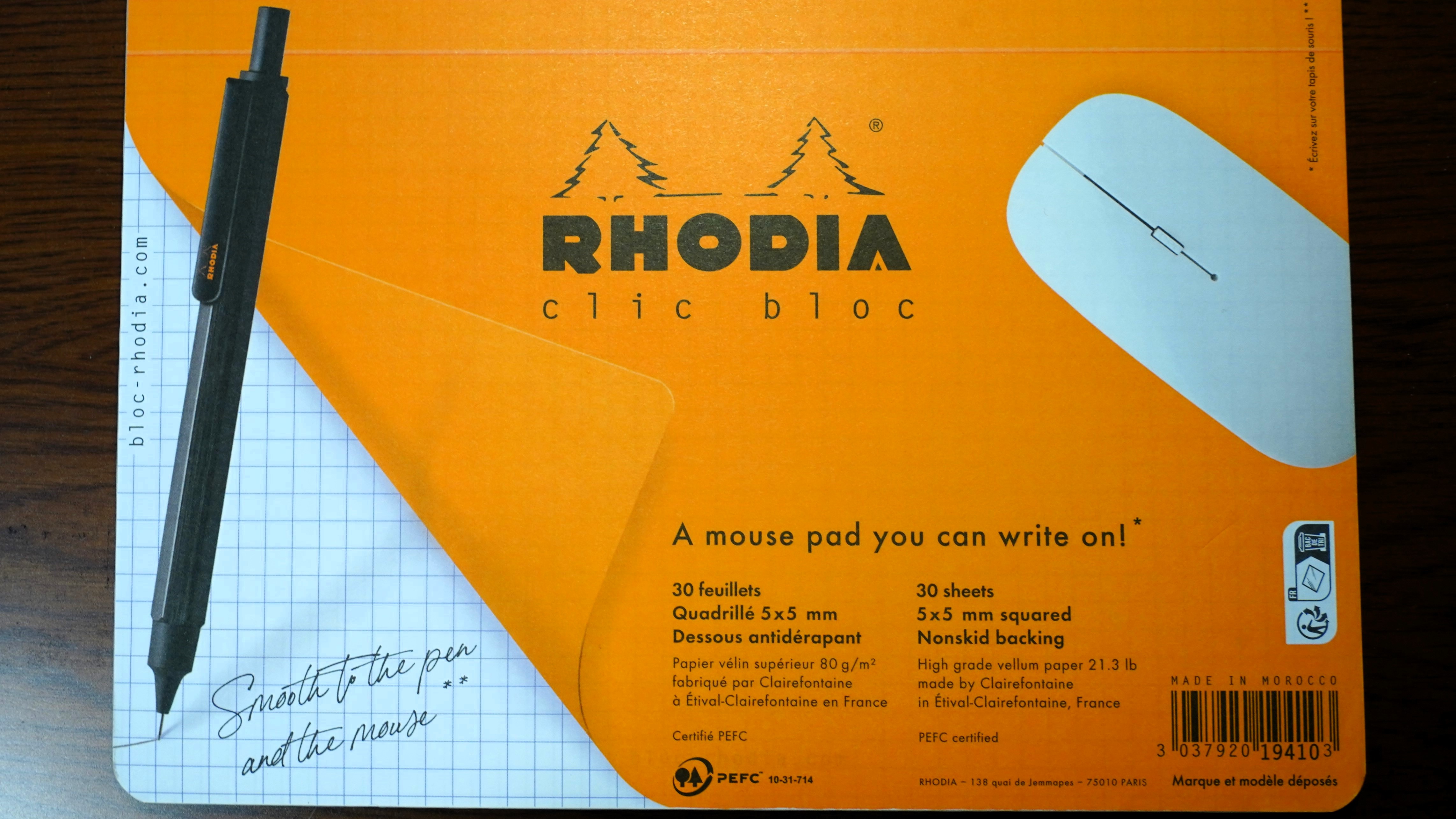 RHODIAのメモ帳兼マウスパッドを購入してみた